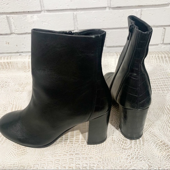 Asos Women’s Resilient Leather Heeled Black Boots - Picture 3 of 11